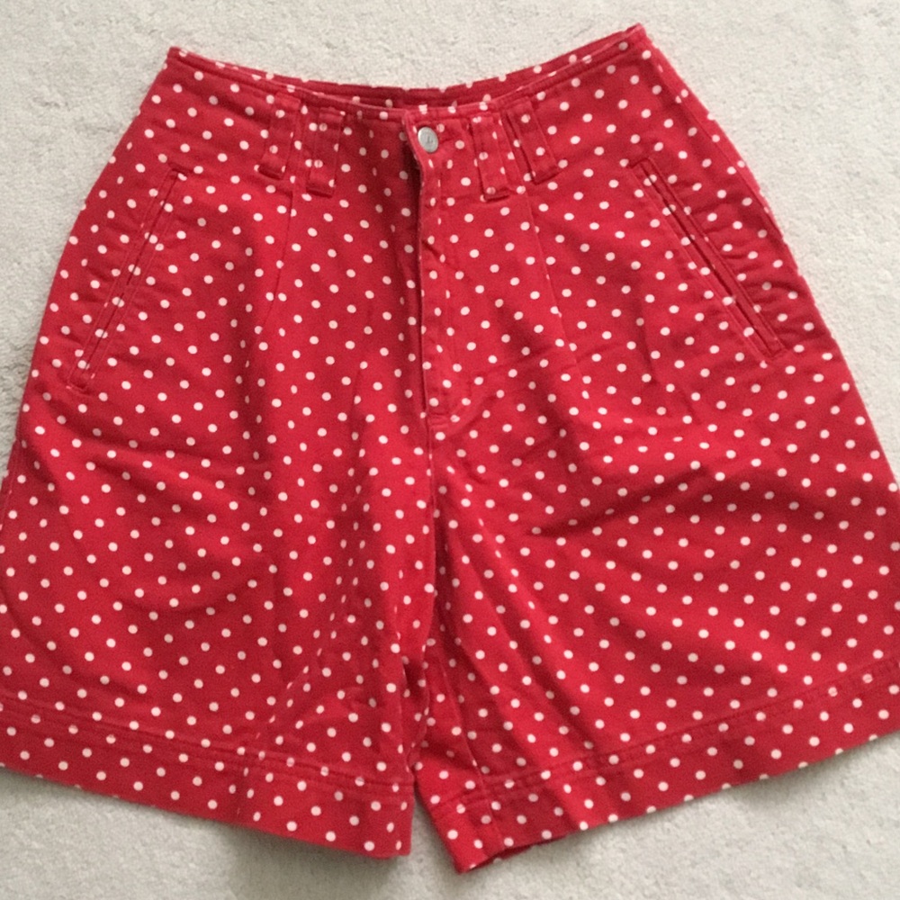 High-Waist Red Polka Dot Women’s Shorts - size 8